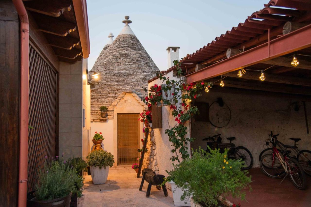 Sogni D'Oro Acomodação com café da manhã Alberobello Exterior foto